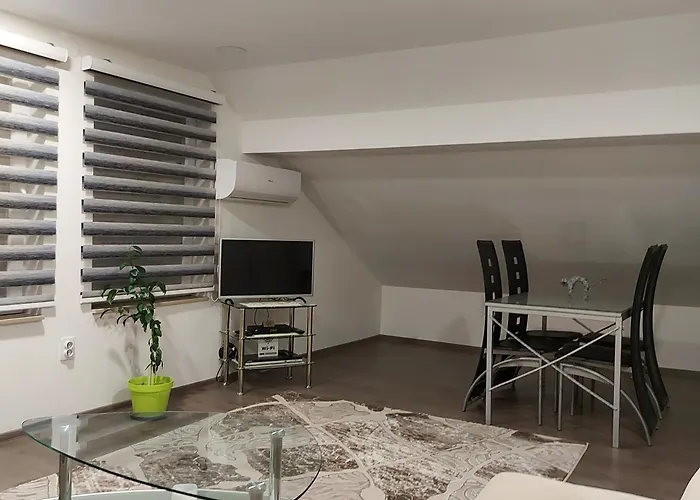 Magic Stone Lägenhet